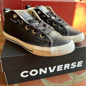 Converse All-star leather hightops -youth size 2
